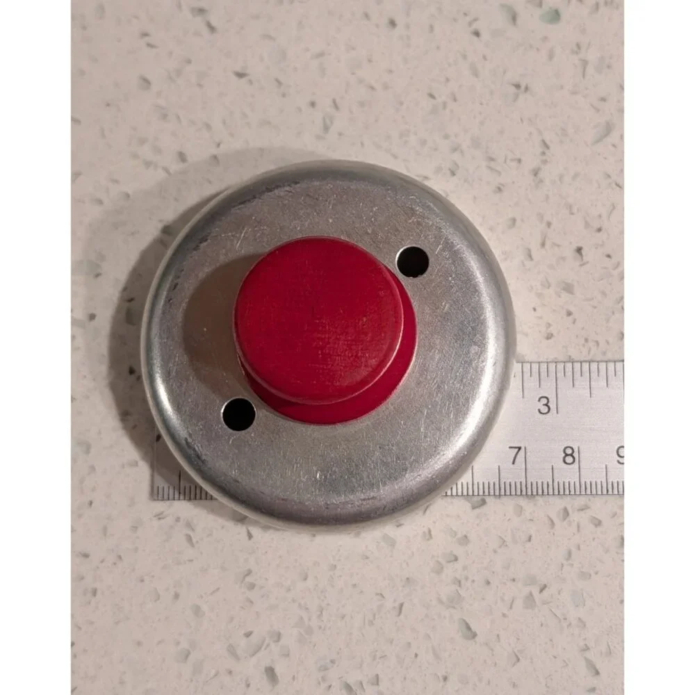 Vintage Aluminum Cookie Cutter Set of 7 with wooden Handles - Picture 10 of 13